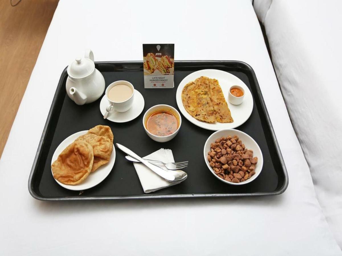 Bilberry Hotel Rewāri Kültér fotó